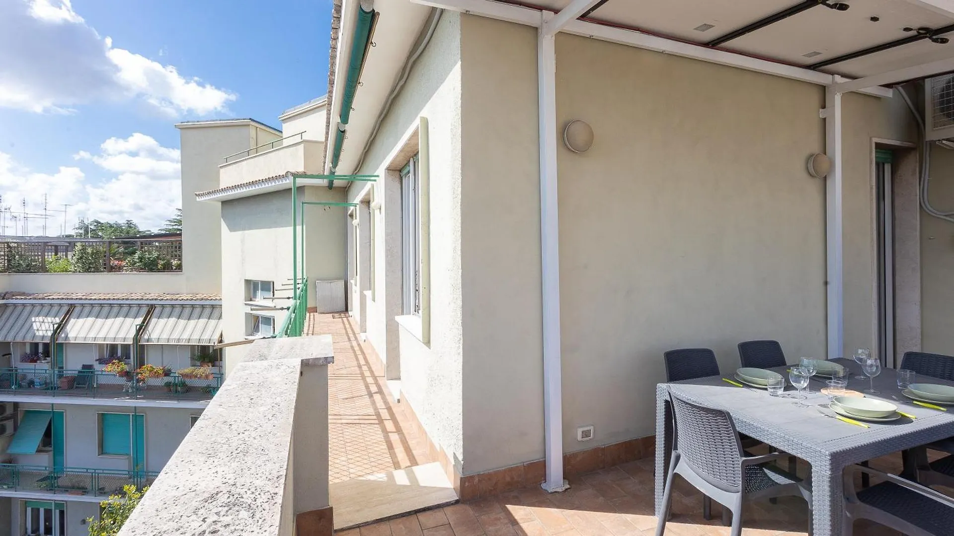 Saint Peter View Penthouse By Rental In Rome