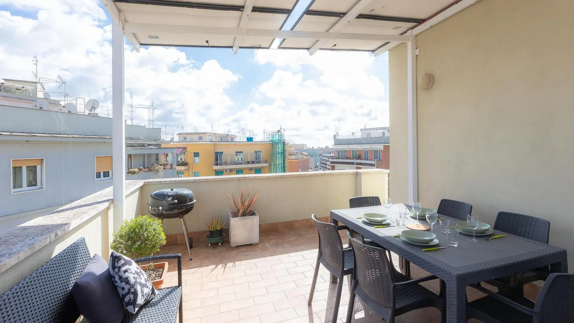 Saint Peter View Penthouse By Rental In Rome Italy