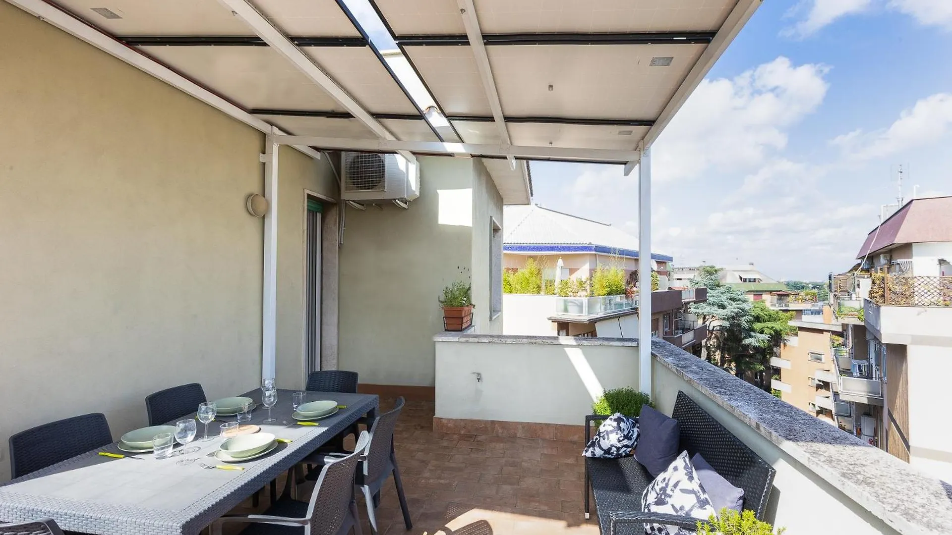 Saint Peter View Penthouse By Rental In Rome